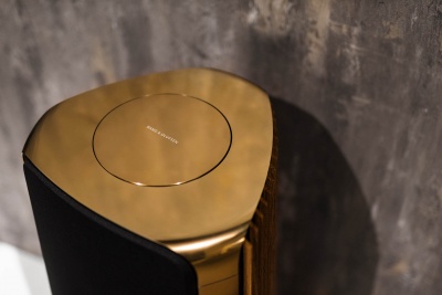 Bang & Olufsen