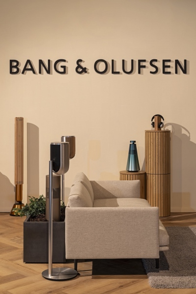 Bang & Olufsen